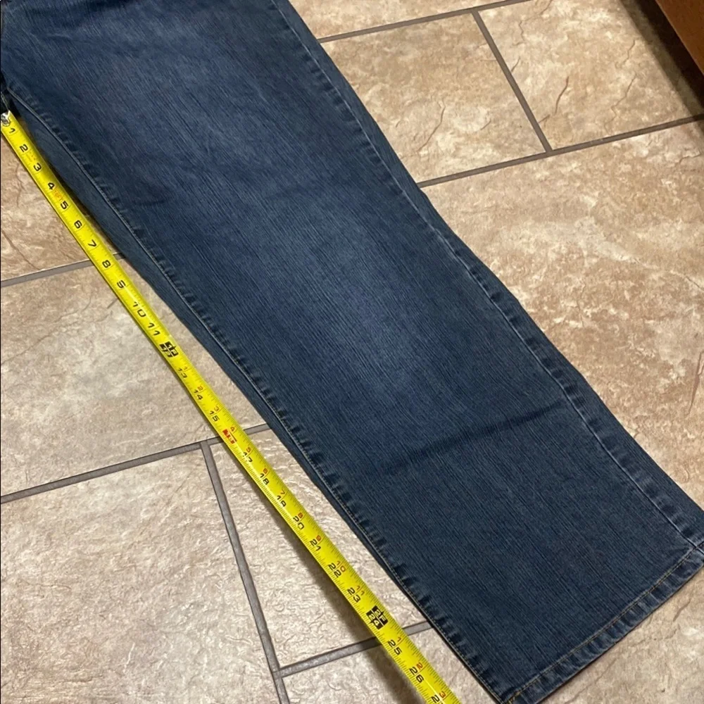 Vintage Dark Blue Size 11M Average High Rise Wide Leg Jeans
